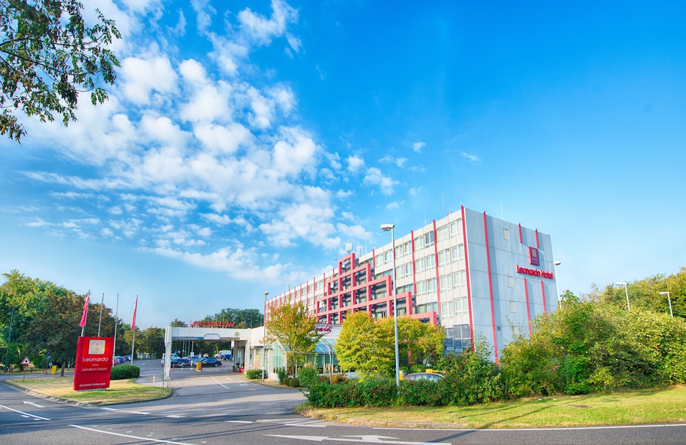 LEONARDO HOTEL KOLN BONN AIRPORT 26/57