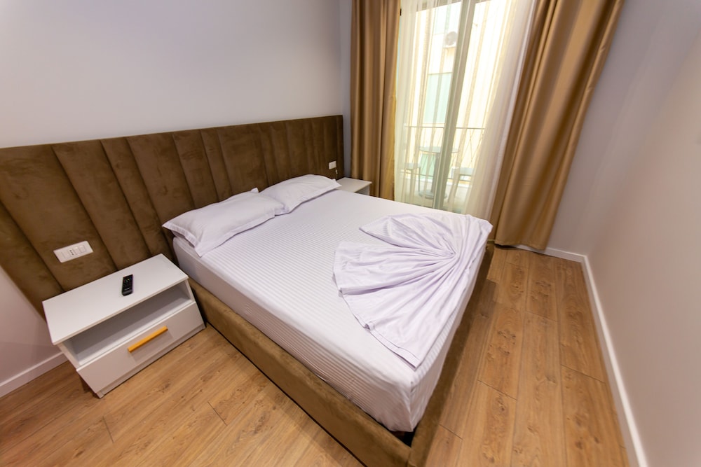 Hotel Alion 16/48