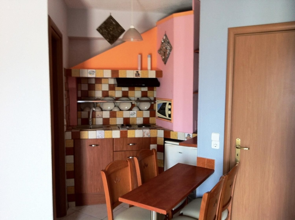 Oceanida Bay Hotel 42/51