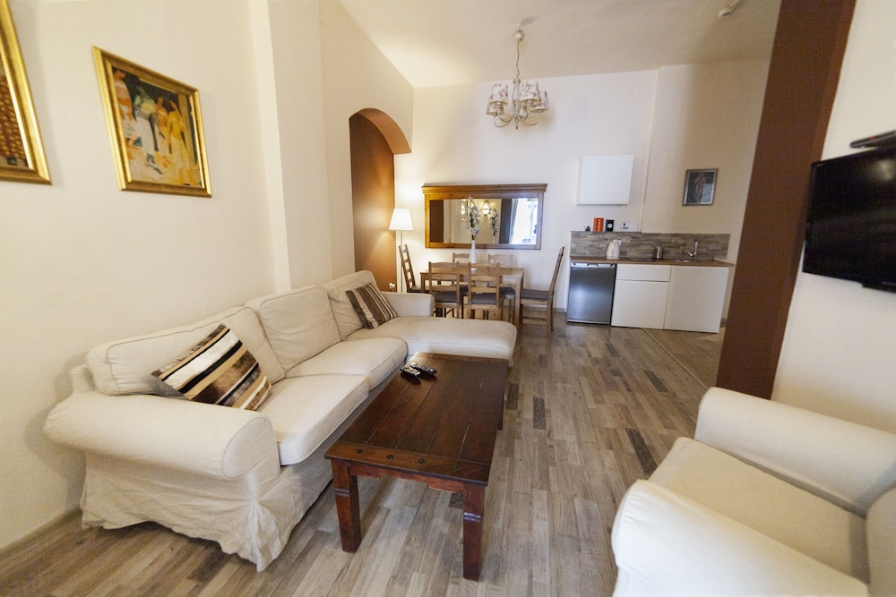 Lounge Apartments 31/50