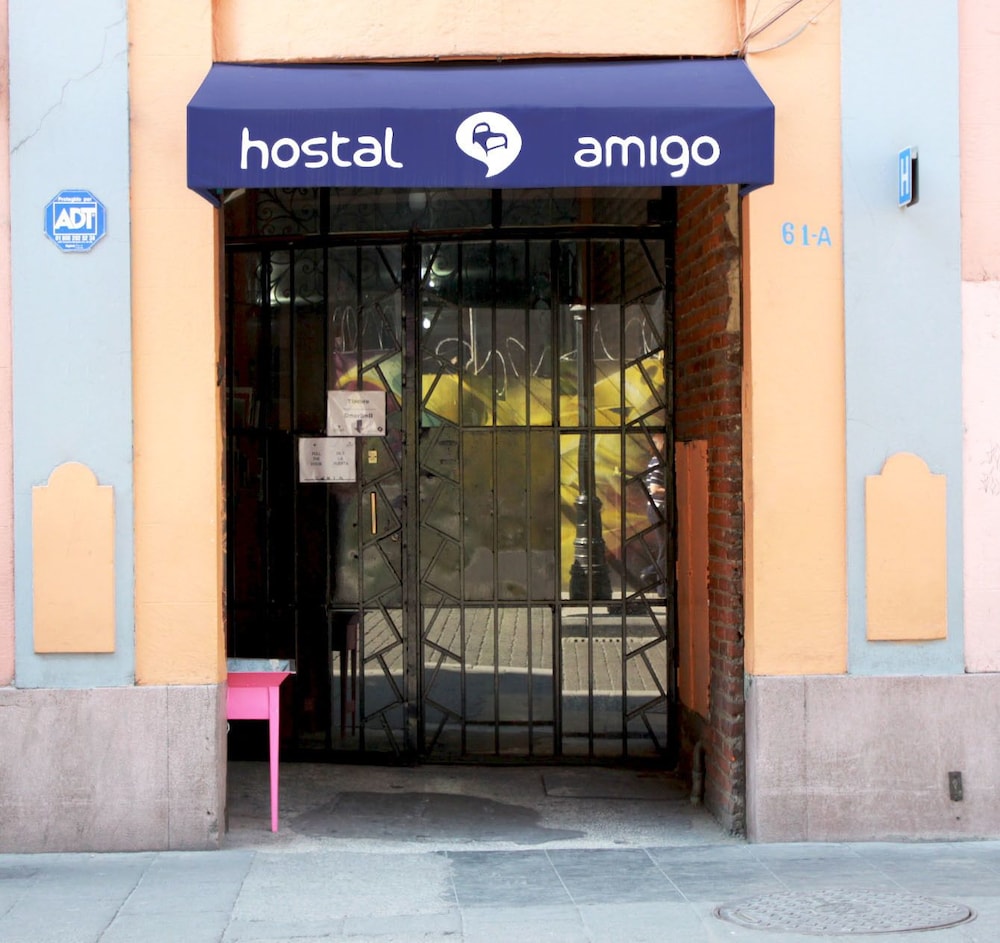 Hostal Amigo 2/48