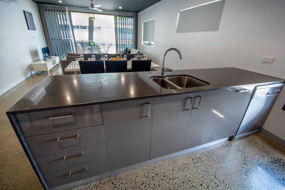 Magnum Serviced Apartments Darwin Ex Rnr Serviced Apartments Darwin 28/57