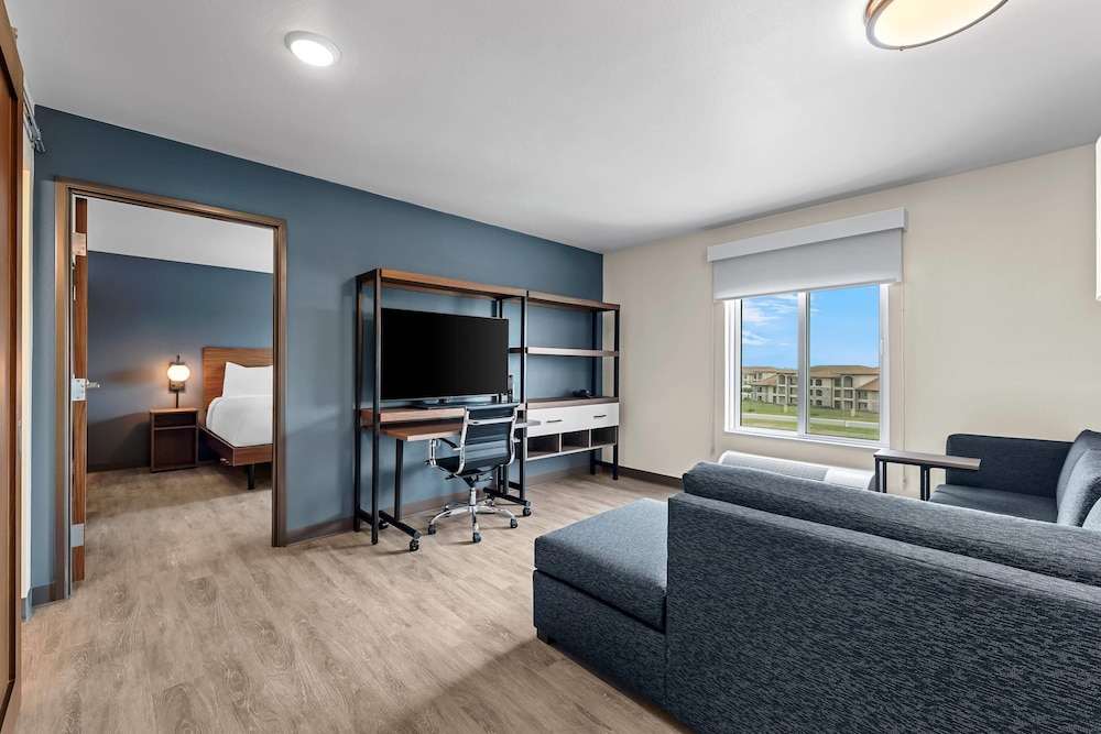 Everhome Suites Brownsville 50/66