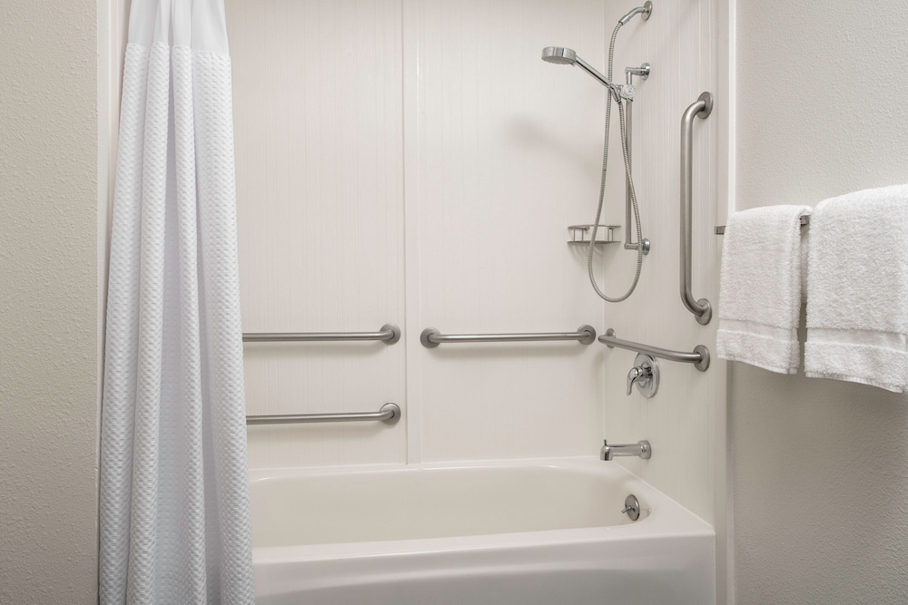 Courtyard By Marriott Dothan 43/46