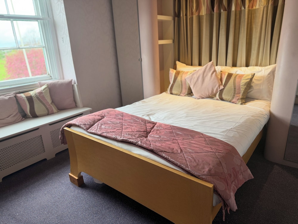 Standard, Double Bed