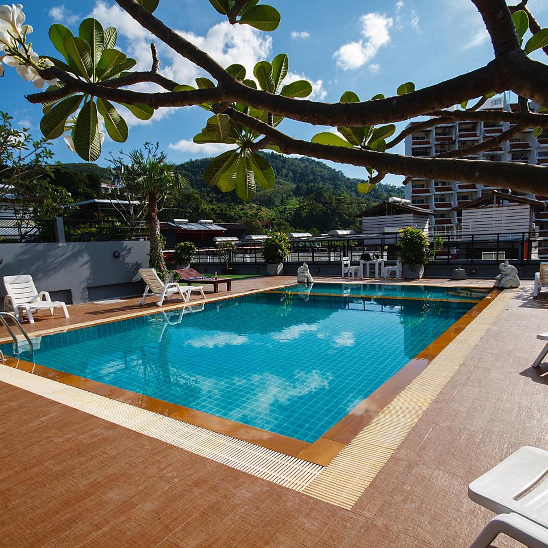 Platinum Hotel 44/50