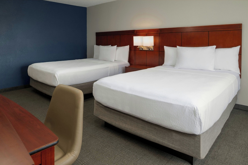 Room, 2 Queen Beds, Sofa