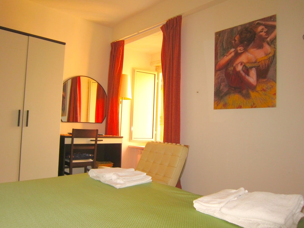 Hotel Maison Degas 17/67