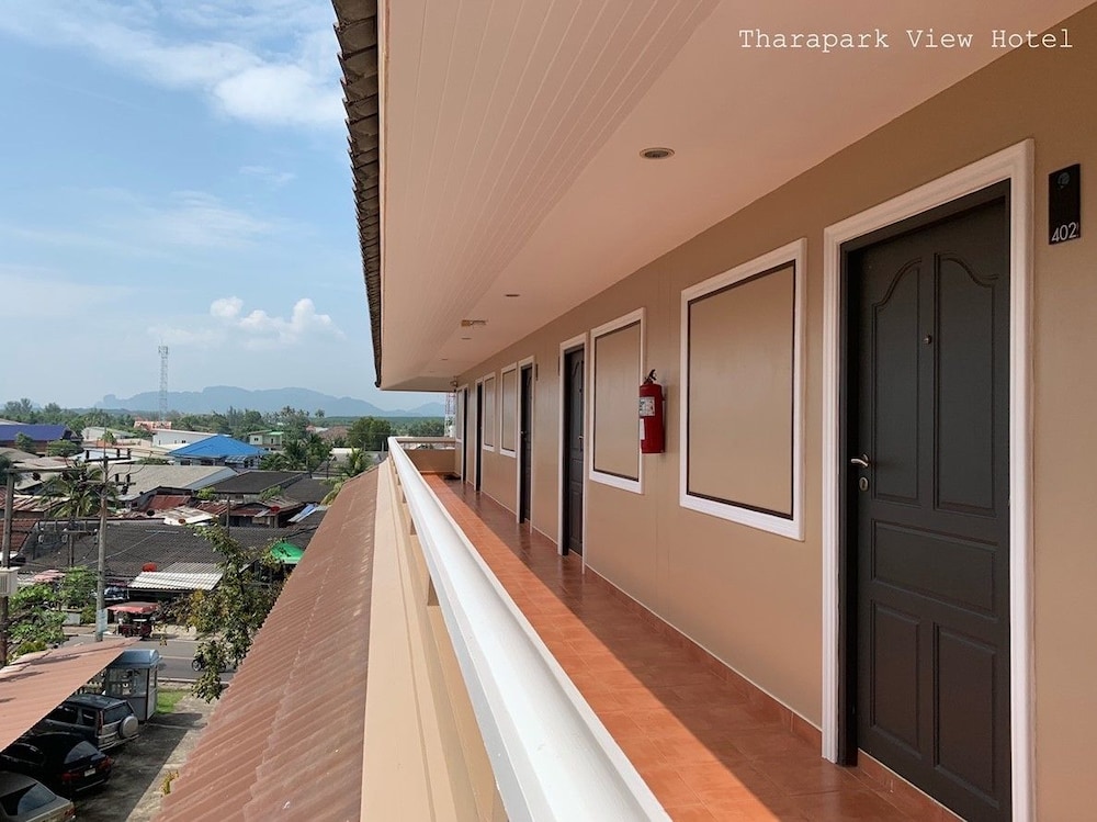 Tharapark View Hotel 7/49