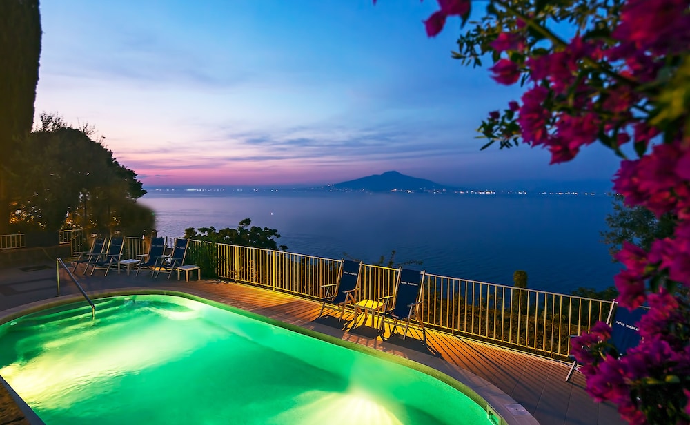 Hotel Miramare Sorrento 58/63