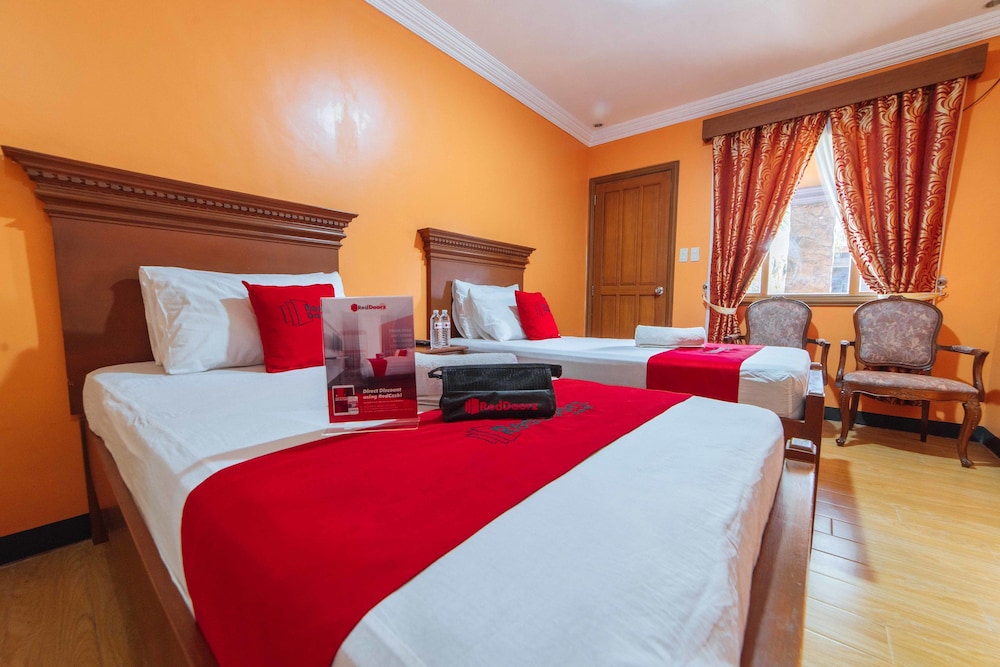 Standard, Twin Beds