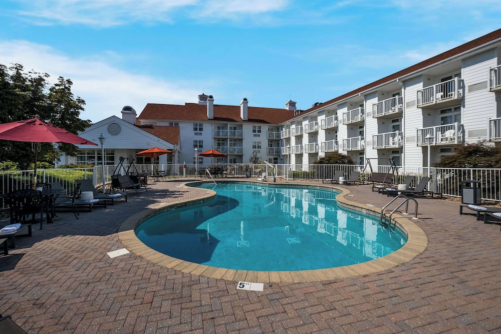 The Inn at Apple Valley, Ascend Hotel Collection 43/48