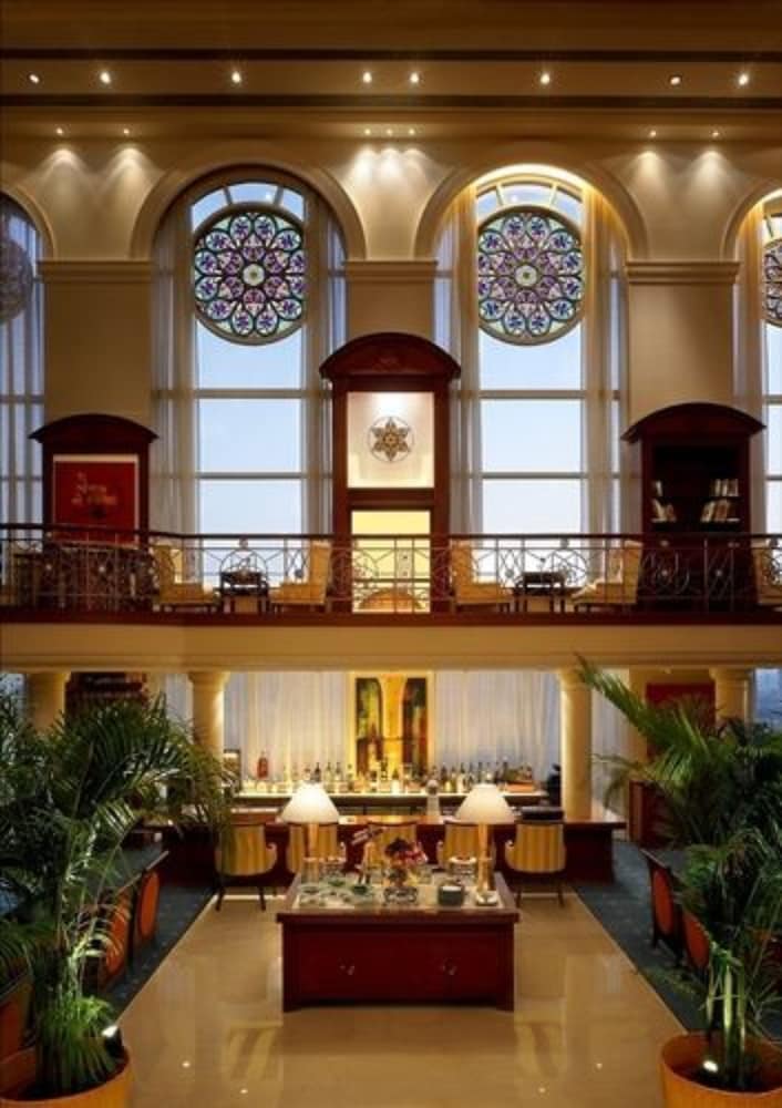 Itc Grand Central 34/39