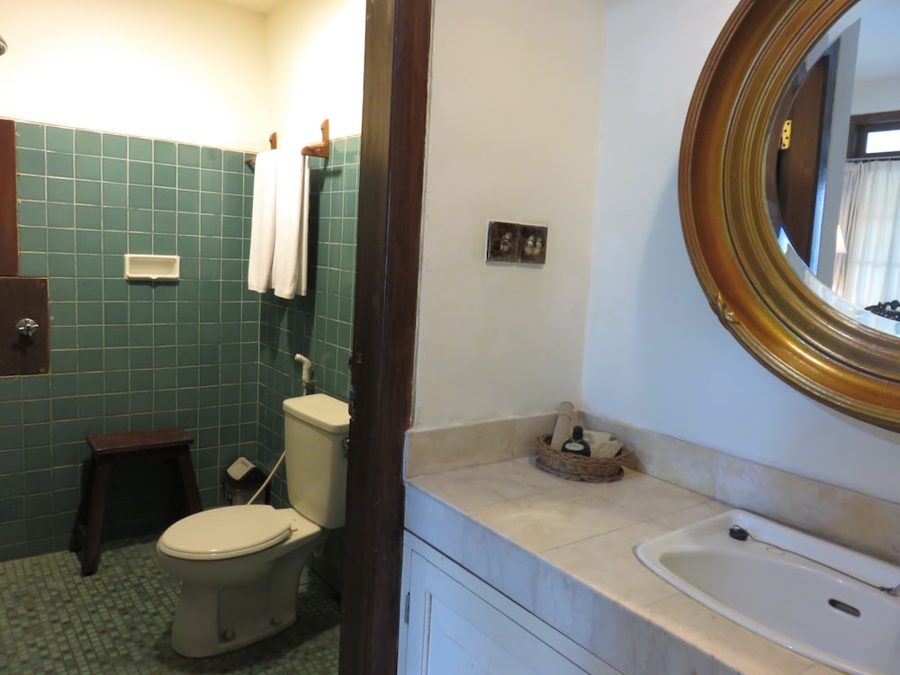Hotel Tugu Blitar 12/67