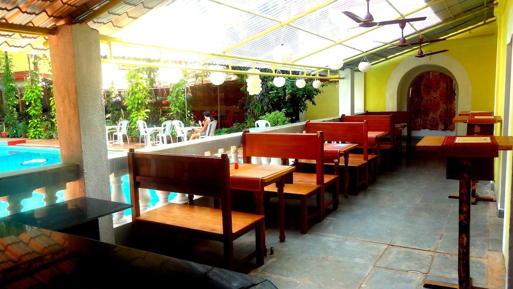 Poonam Village Resort 33/50