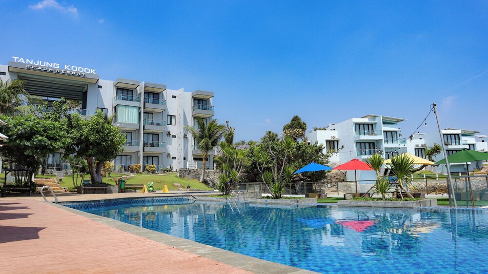 Tanjung Kodok Beach Resort 3/38