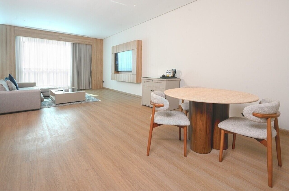 Nordic Palace and Spa 48/72