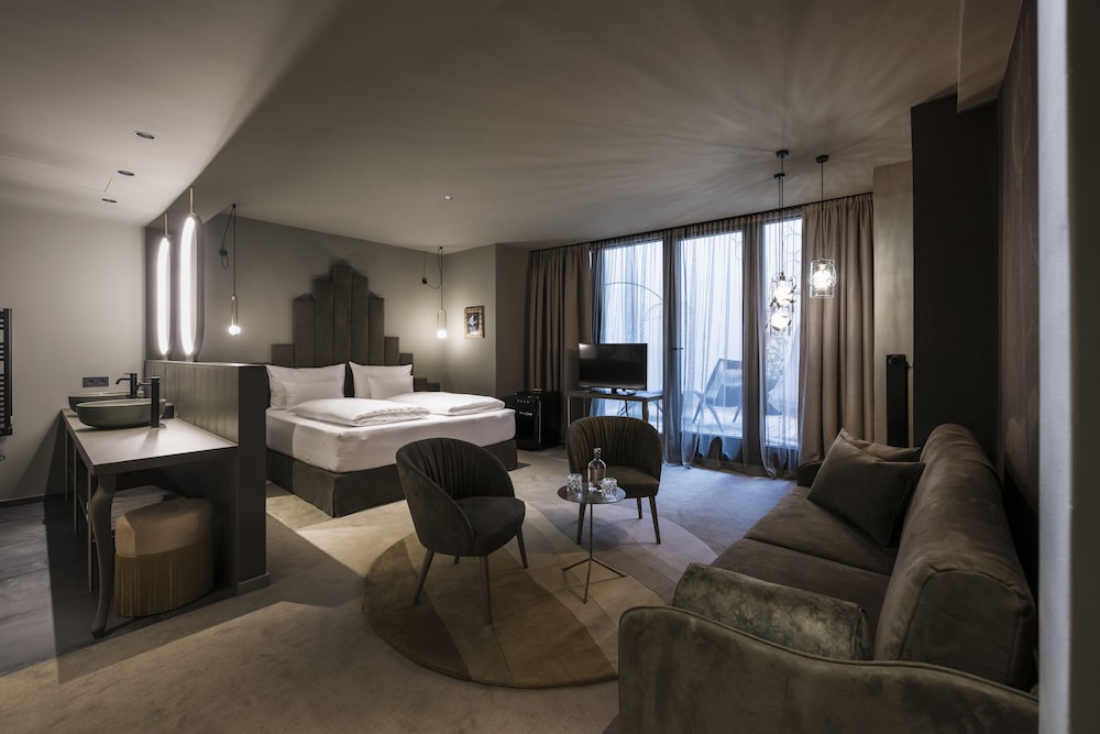 Hotel Weisses Kreuz Innsbruck 55/71