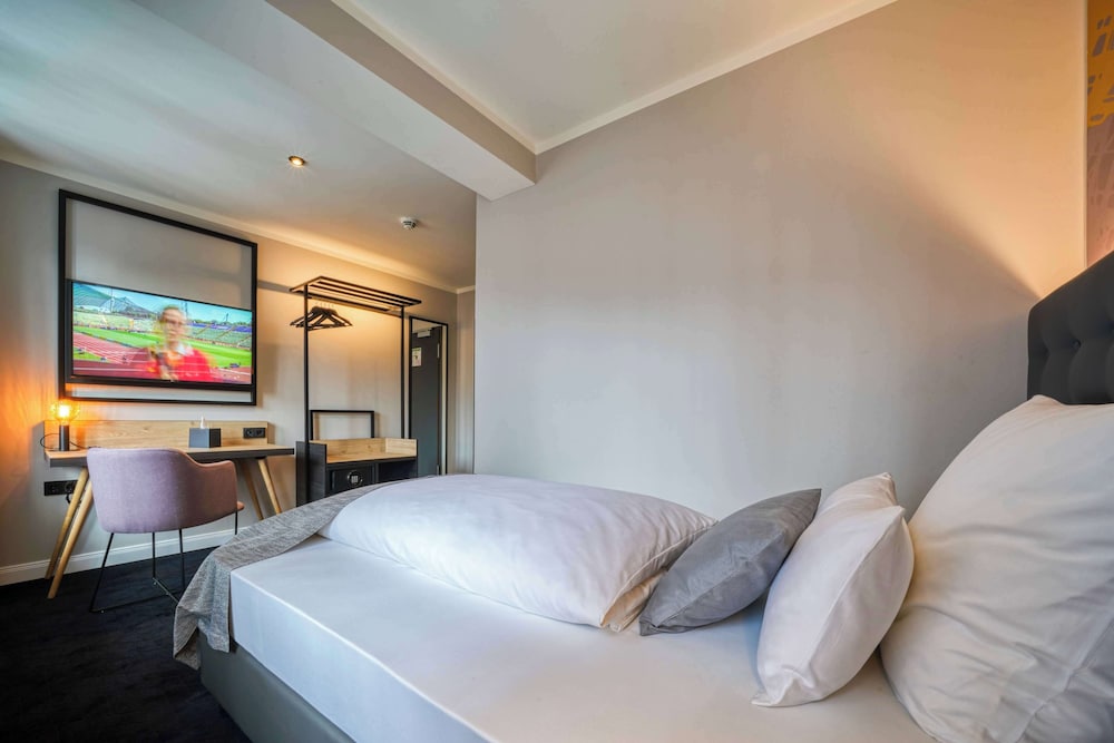 STANDARD, SINGLE BED