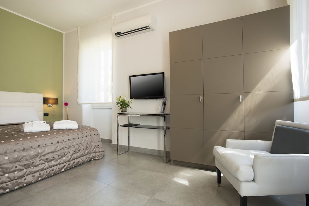 VILLA MOSCA 32/50