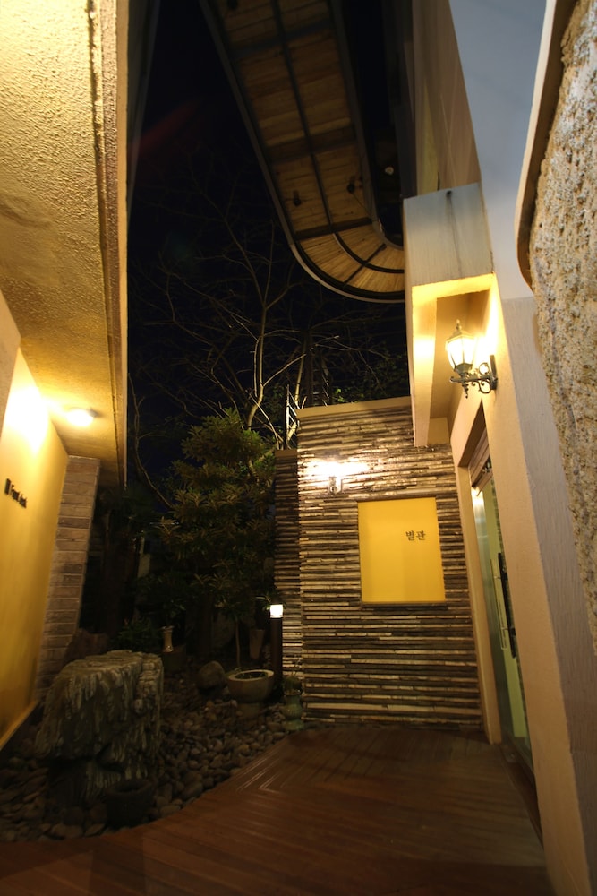 Daedong Hotel 20/31