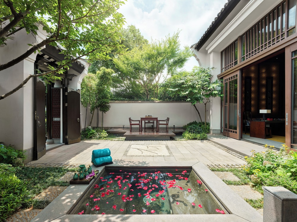 Banyan Tree Hangzhou 6/49