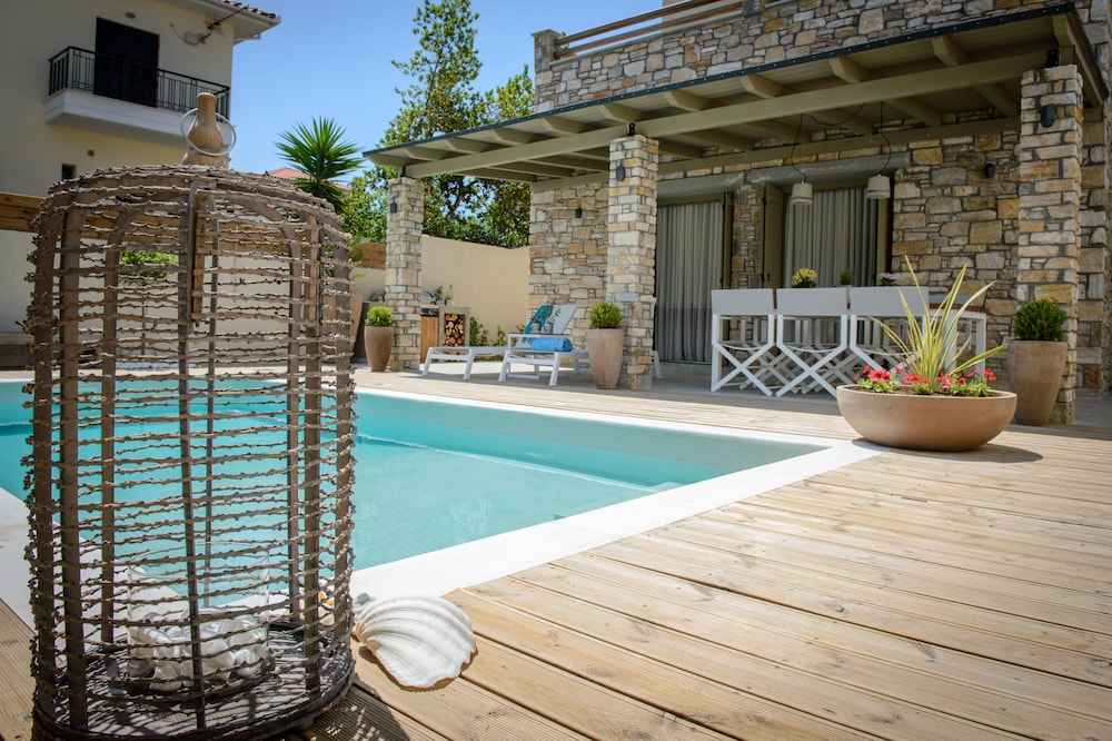 Gatzea Villas 30/36