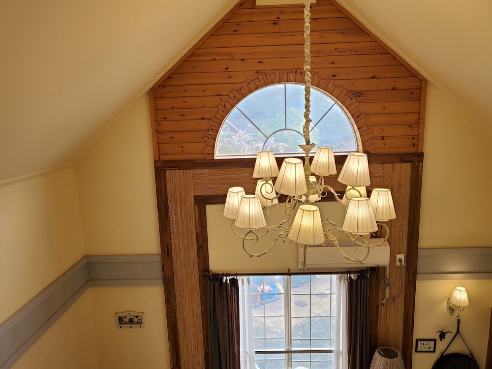 Gyeongju Olive House Pension 16/50