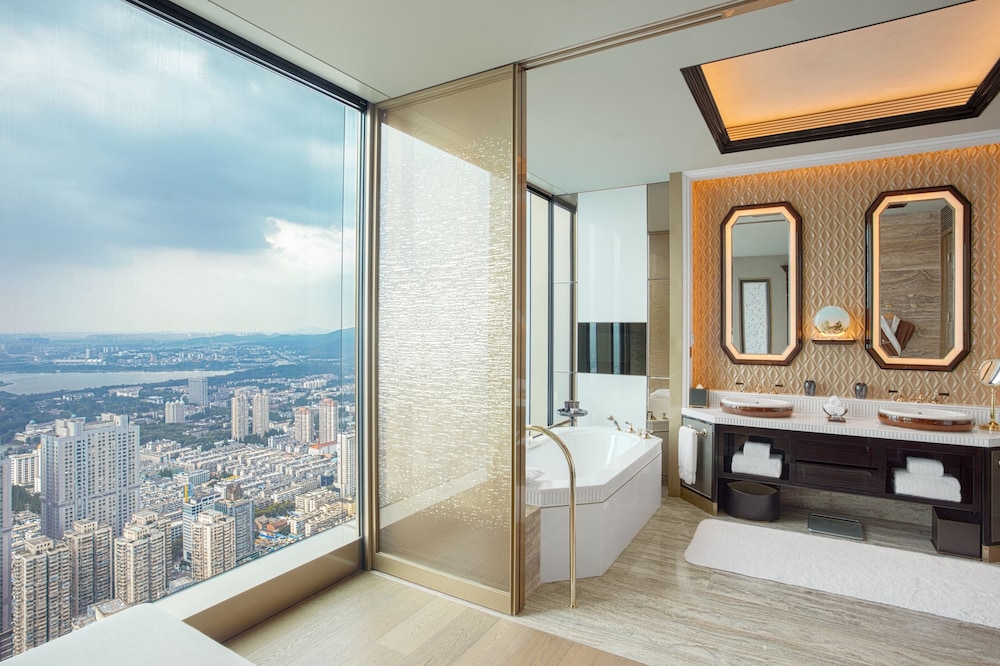 The Ritz-Carlton Nanjing 9/52