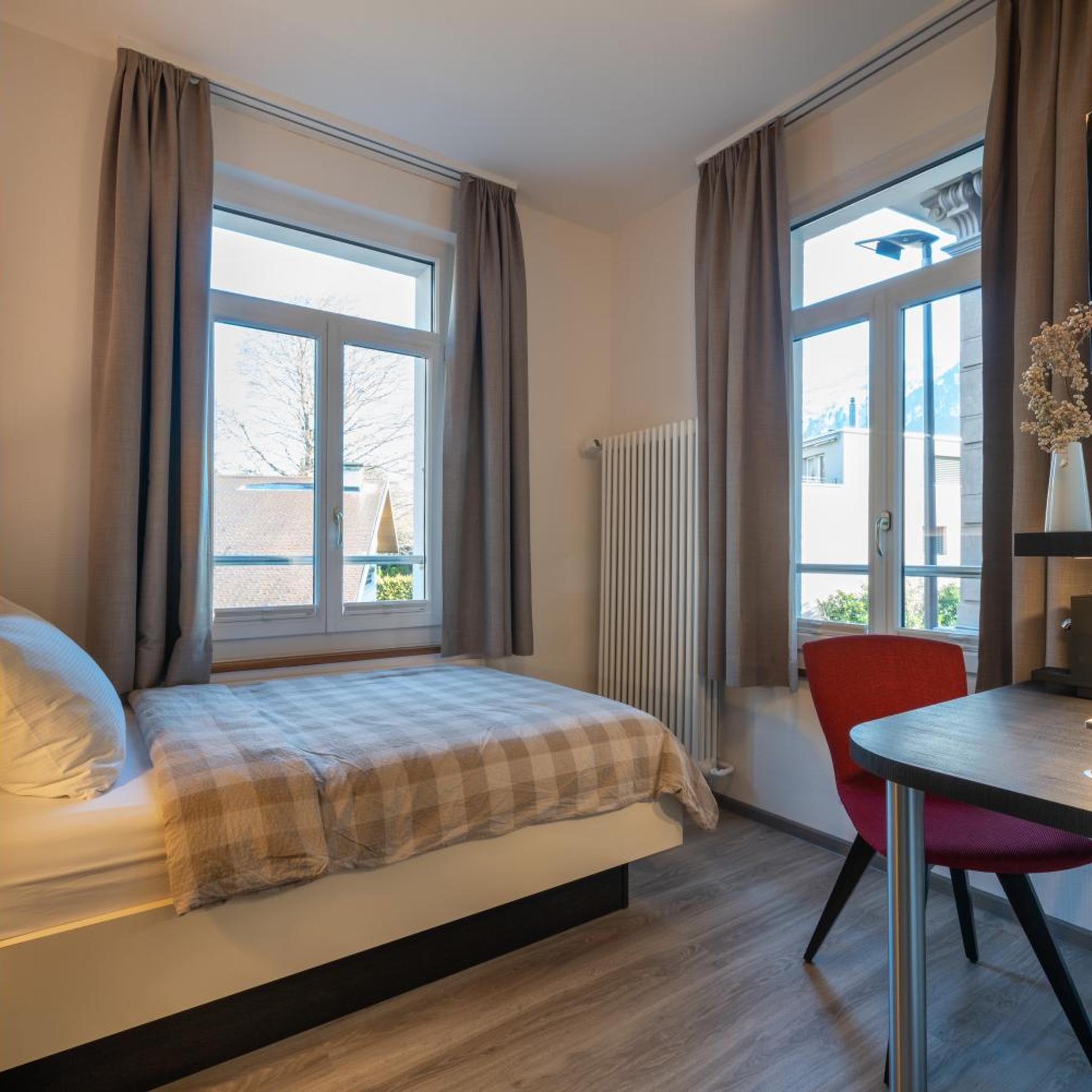 Room, Single