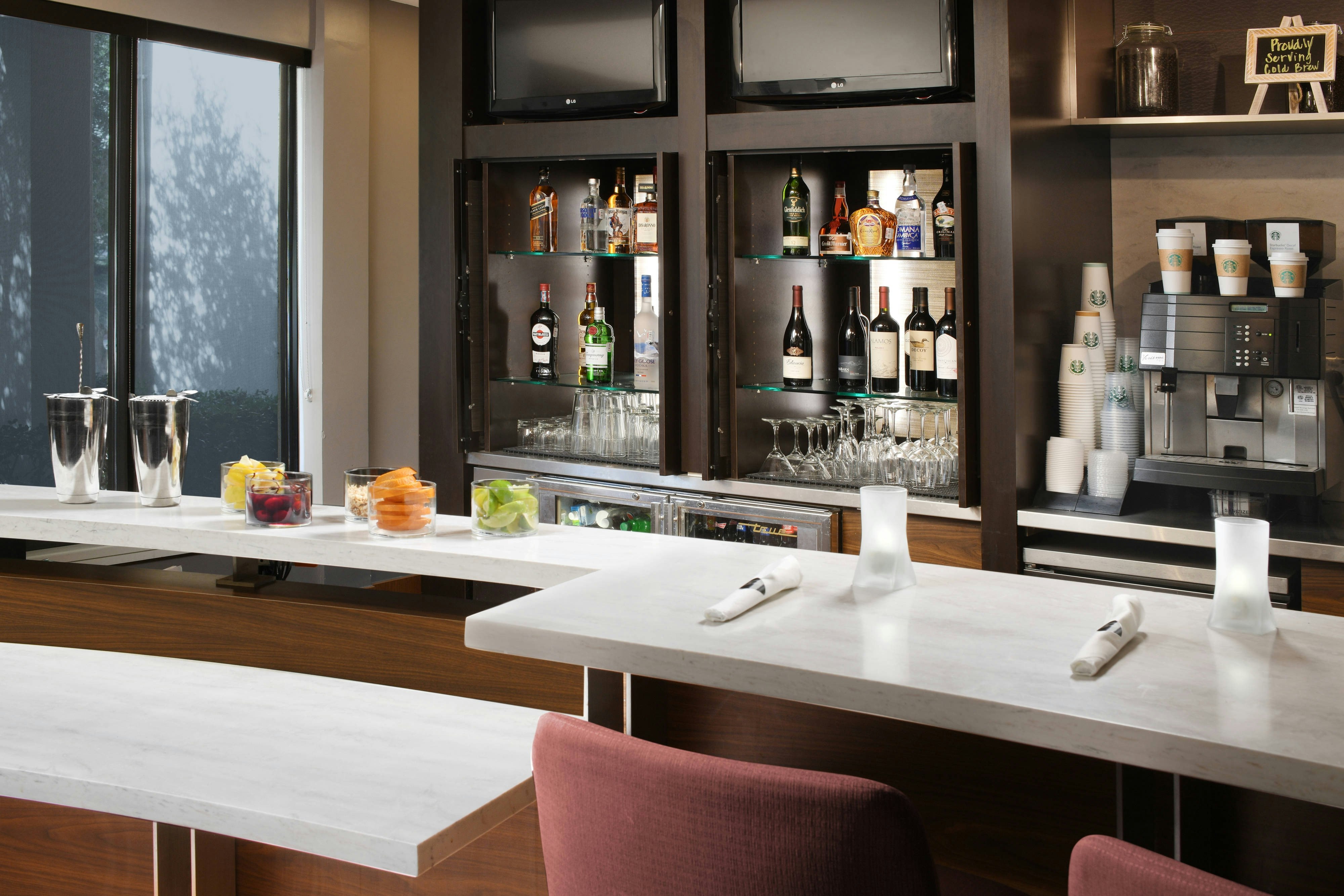 Courtyard Dallas Las Colinas 10/15