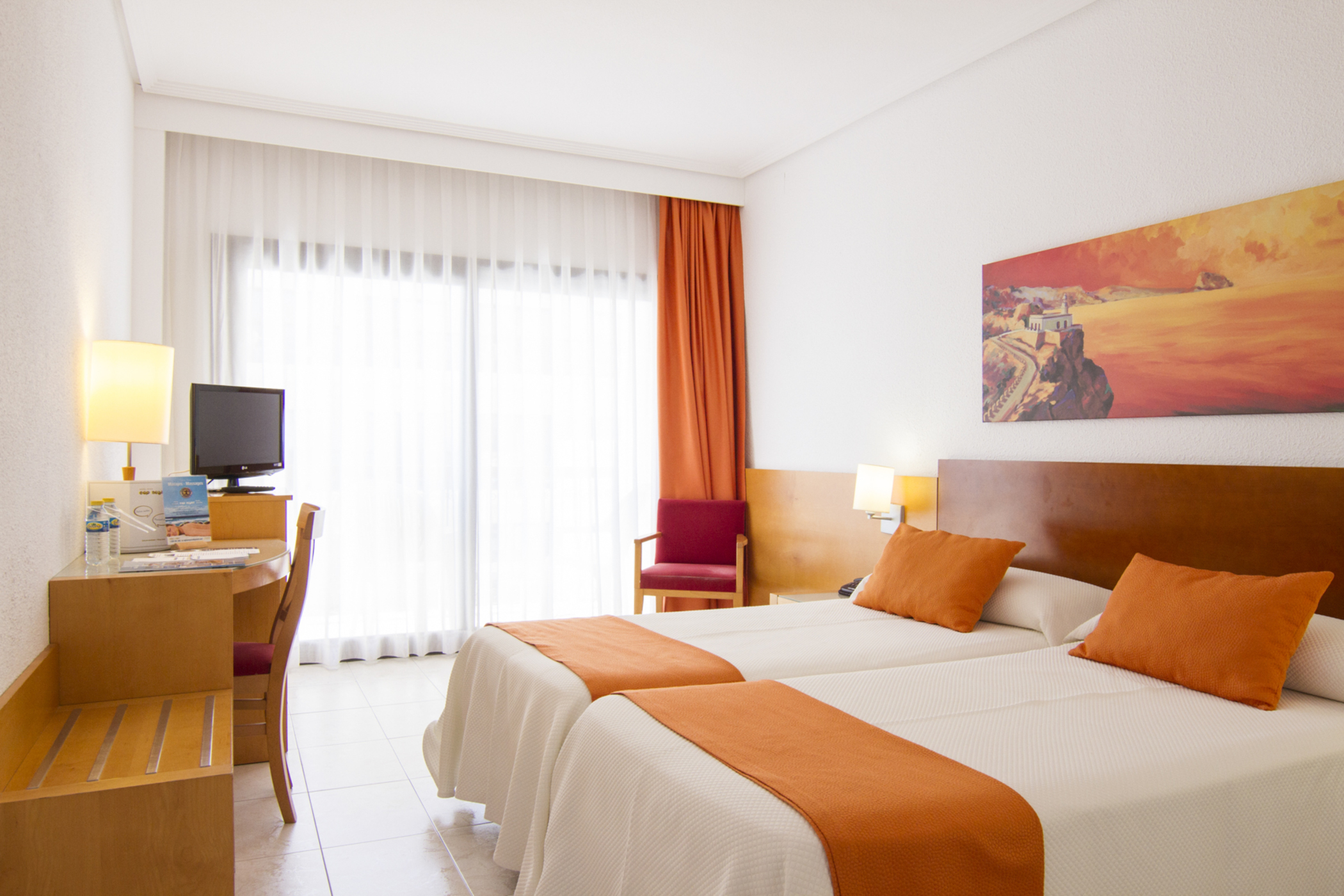 Room at Cap Negret, ALTEA