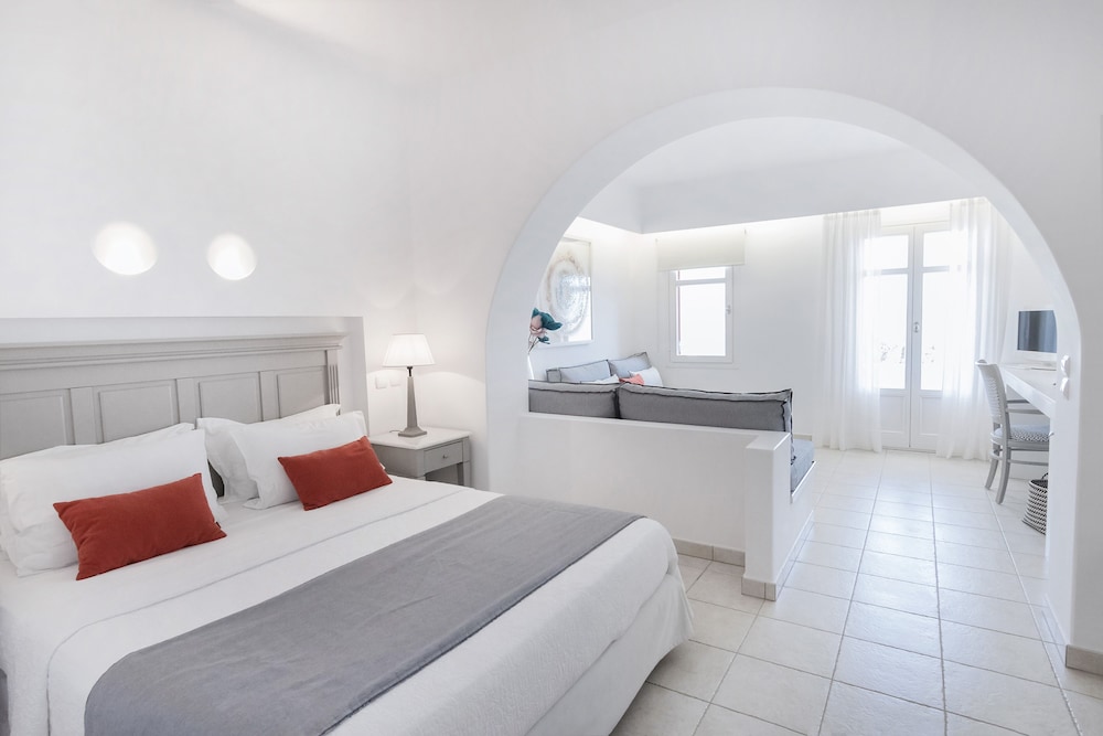 SUITE, GARDEN VIEW