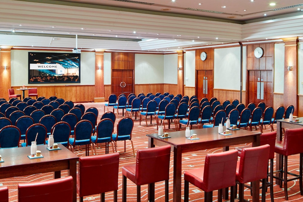 Delta Hotels by Marriott Newcastle Gateshead 36/39