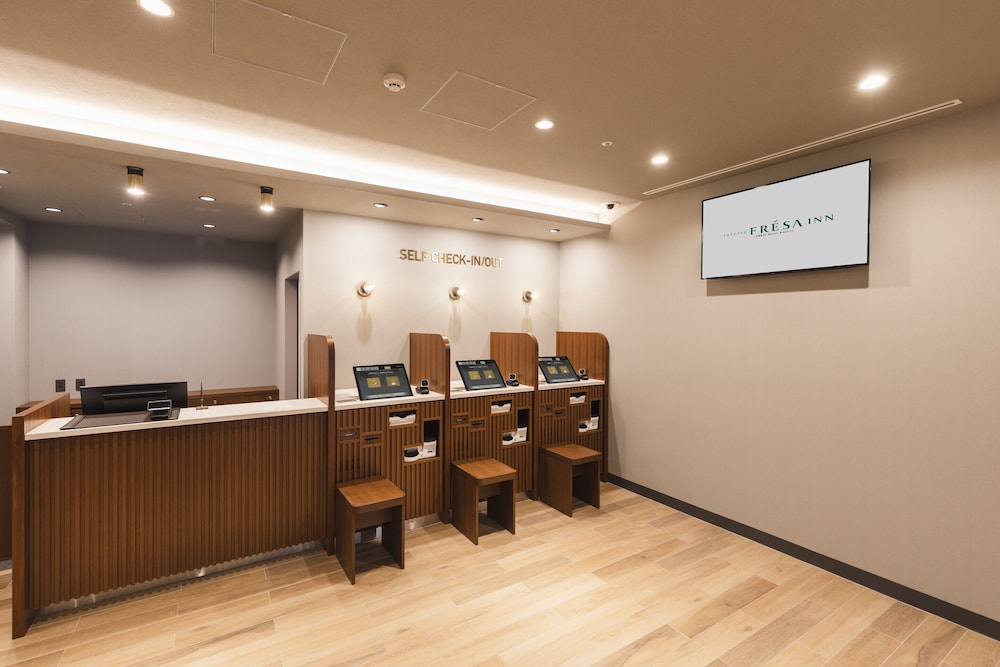 Sotetsu Fresa Inn Daimon 39/42