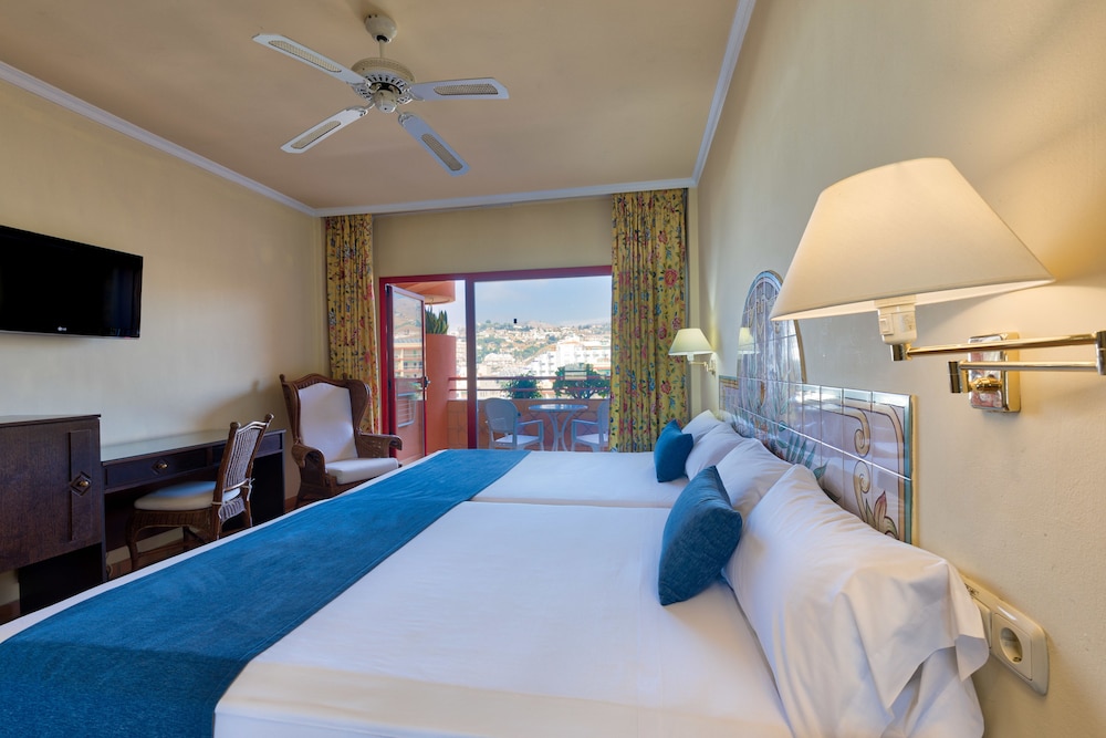 Hotel Ibersol Almunecar Beach and Spa 24/67