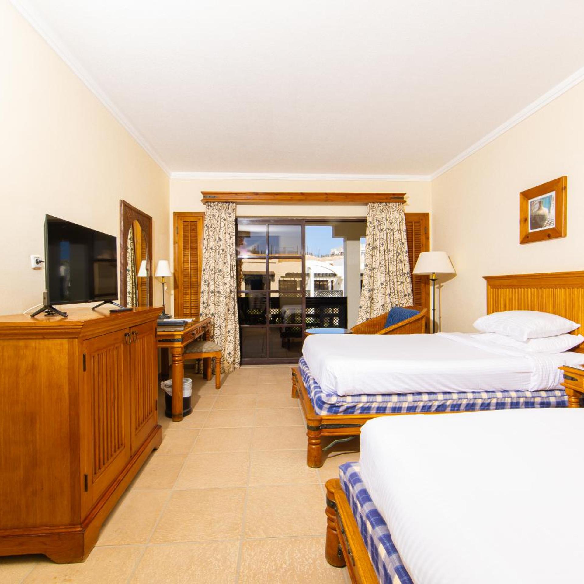 Sharm Resort 9/75