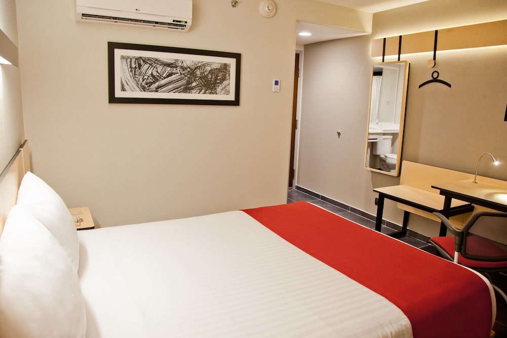 City Express by Marriott Paraiso 12/57