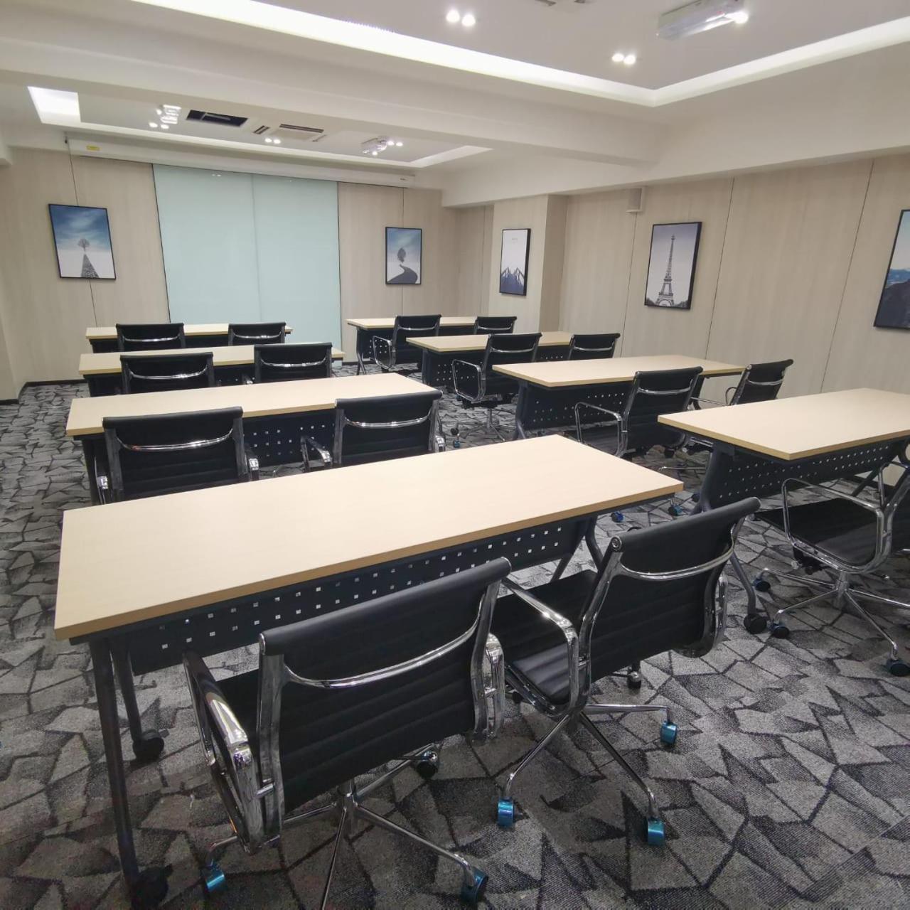 Hotel Damai Kuala Lumpur 33/43