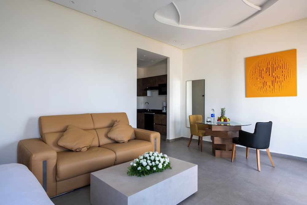Le Tanger Hotel 36/50