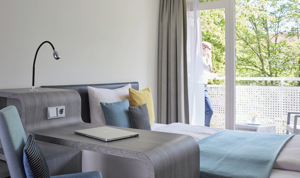 Business, Plus, French Bed, Balcony