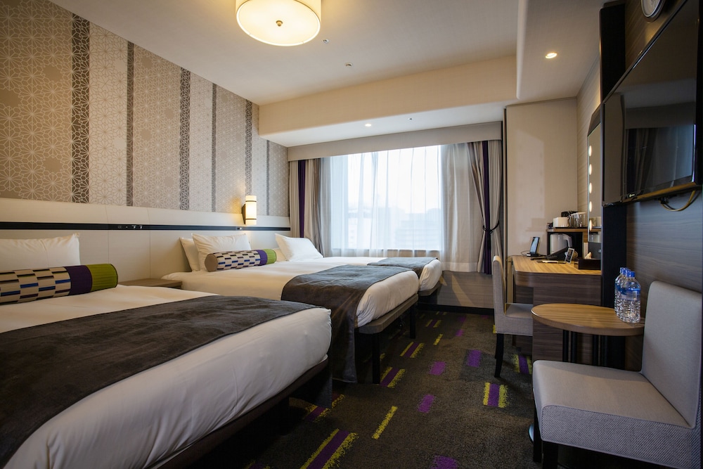 Hotel Monterey Le Frere Osaka 5/22