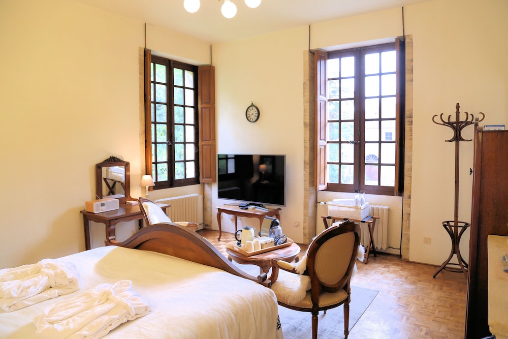 Chateau Du Bu 2/50