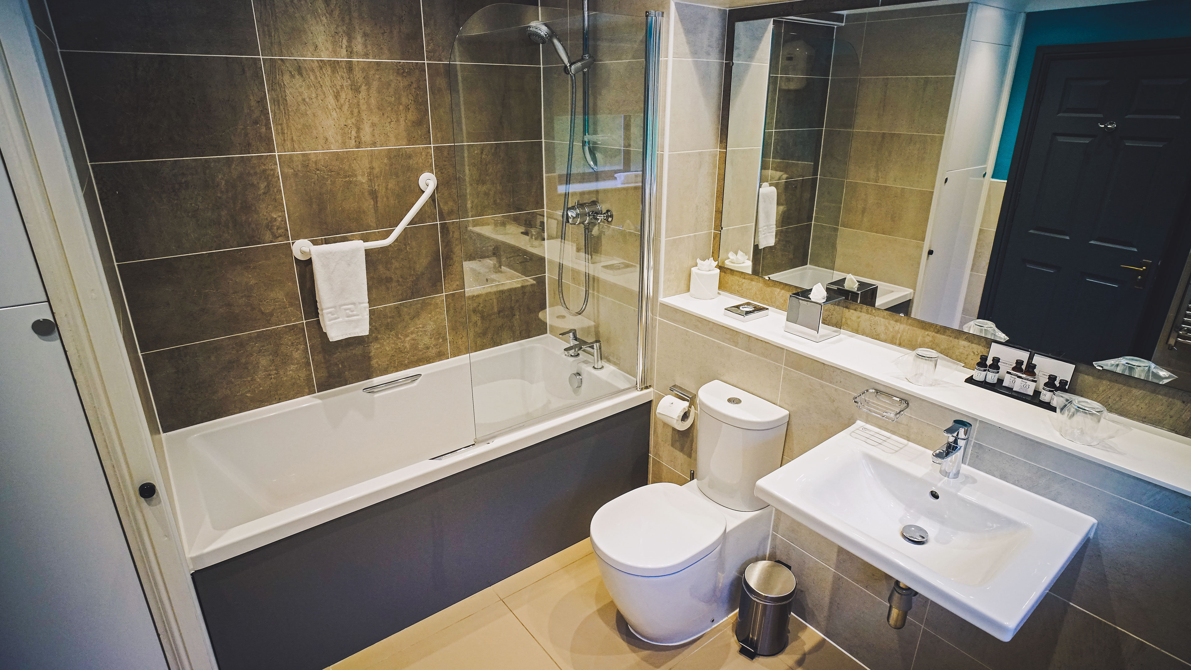 Rutland Hall Hotel & Spa 55/56