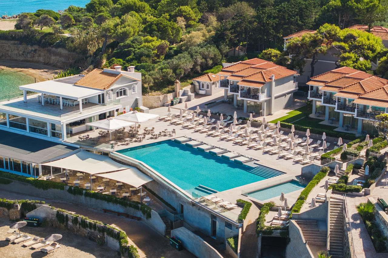 Alexandra Beach Resort & Spa 129/138