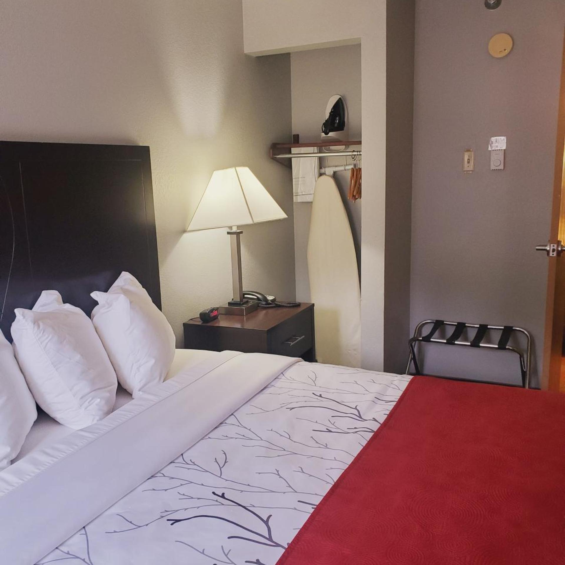 Blackstone Lodge Suites 21/50