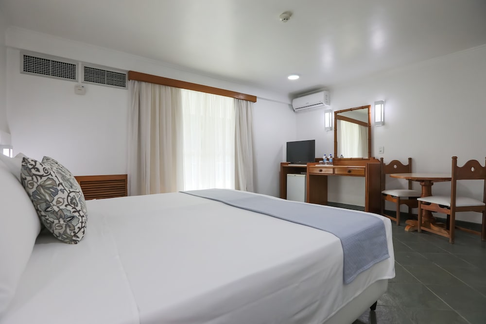 Itapema Beach Hotel & Convention 6/50