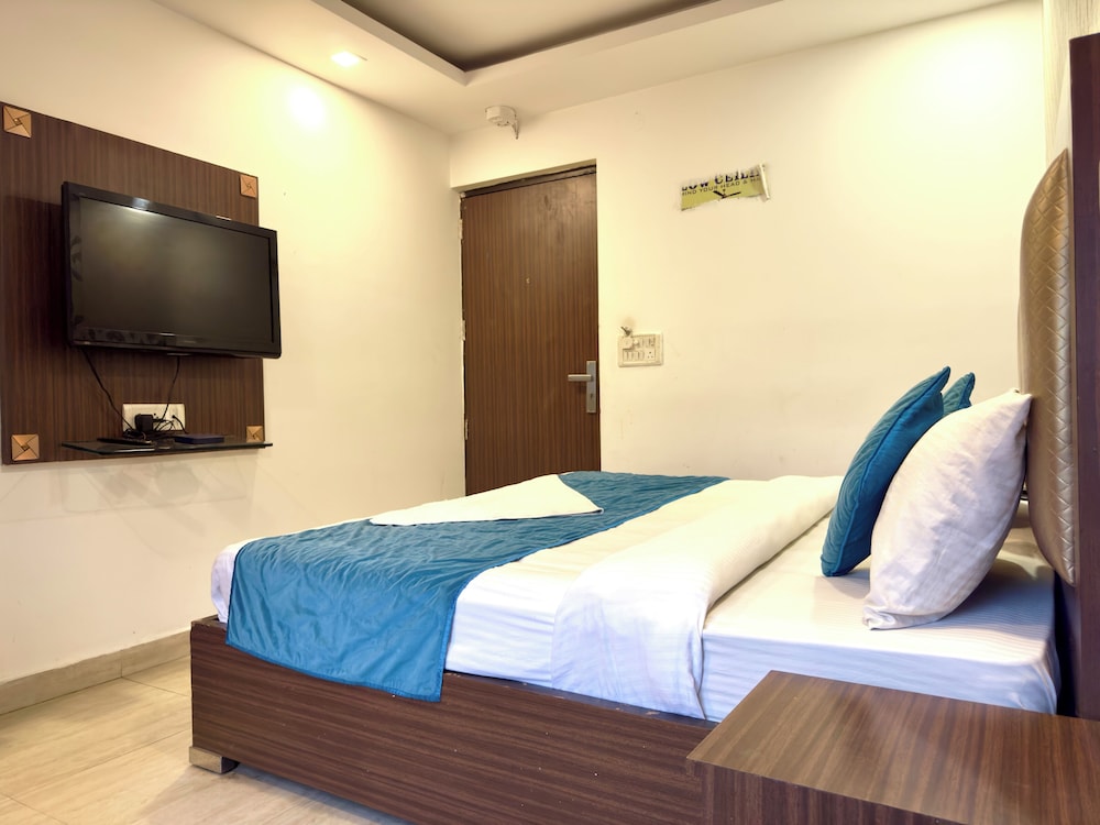 HOTEL PAWAN PLAZA 24/39