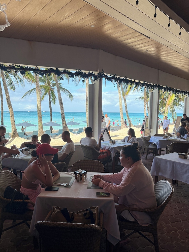 Calypso Beach Dive Resort 58/76