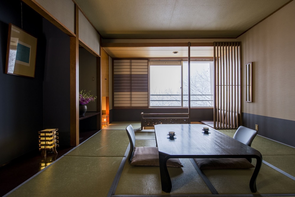 Hotel Lucent Takamiya 25/43